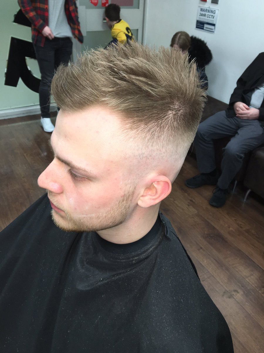 GaryDavidson99's tweet photo. #barberlife #barbergang #ukbarber #wahl #wahlpro #wahluk #andis #andispro #andisuk https://t.co/WBlUDZbdvf