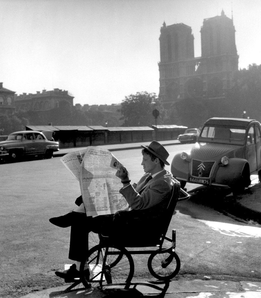 Jean-Paul Belmondo, on the set of Breathless, 1959. #Paris #NotreDame