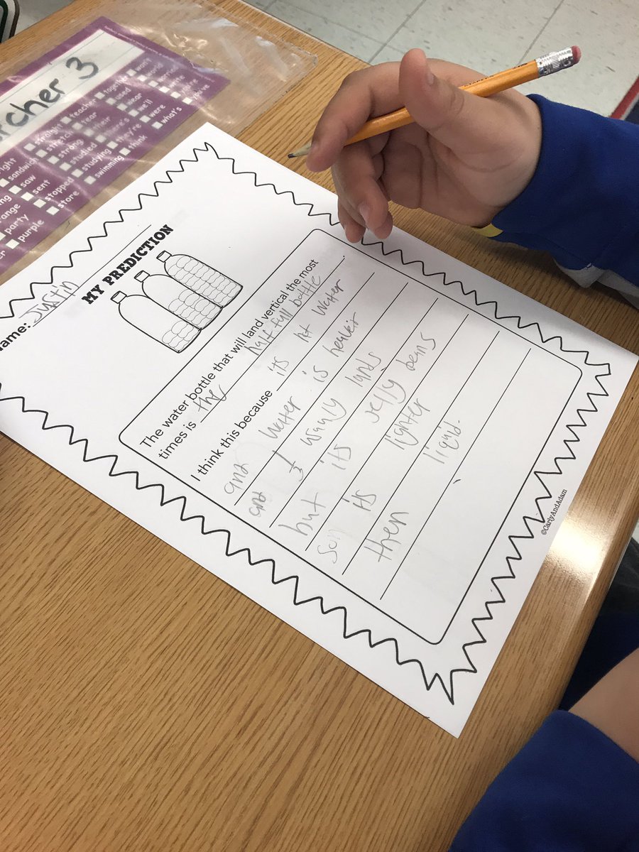 SassoneRose's tweet photo. STEM Activity: Jellybean Water Bottle Challenge #4thgrade #science #predictions #drawingconclusions #school23 @YonkersScience @mwalpole1024 @quezada1229 https://t.co/3tqGUawqQf