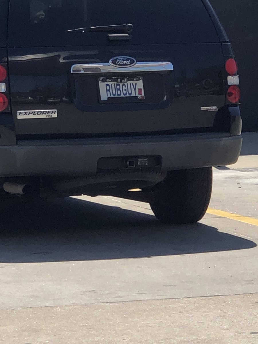 C_WALL88's tweet photo. Hey @tomsegura think this guy is in the cool guy club? https://t.co/vb6qgAtMDe