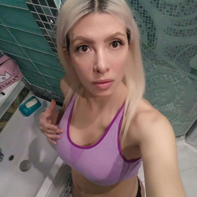 I would like to be with you in the shower, where a lot of foam. I would slide my boobs over your back<a href="/tag/sweet"class="tags"><span>#sweet</span></a><a href="/tag/hot"class="tags"><span>#hot</span></a><a href="/tag/blonde"class="tags"><span>#blonde</span></a><a href="/tag/wet"class="tags"><span>#wet</span></a><a href="/tag/honey"class="tags"><span>#honey</span></a><a href="/tag/boobs"class="tags"><span>#boobs</span></a><a href="/tag/bigboobs"class="tags"><span>#bigboobs</span></a>