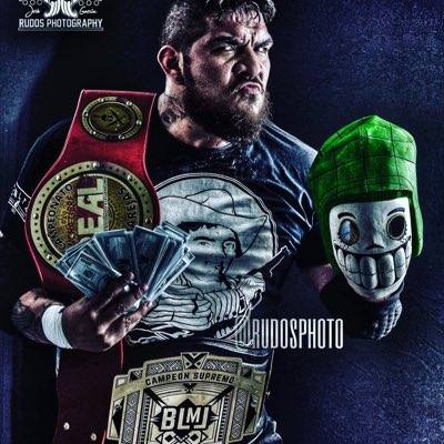 freserojr_vip's tweet photo. El chilango más sinaloense 
Campeón de parejas de #luchareal
Campeón supremo  de @blackmasklucha 
Administrador de @kaozluchalibre 
#eldelbarril #elpariente #cdlc 
Foto por @rudosphoto https://t.co/T8P4kZeXbQ
