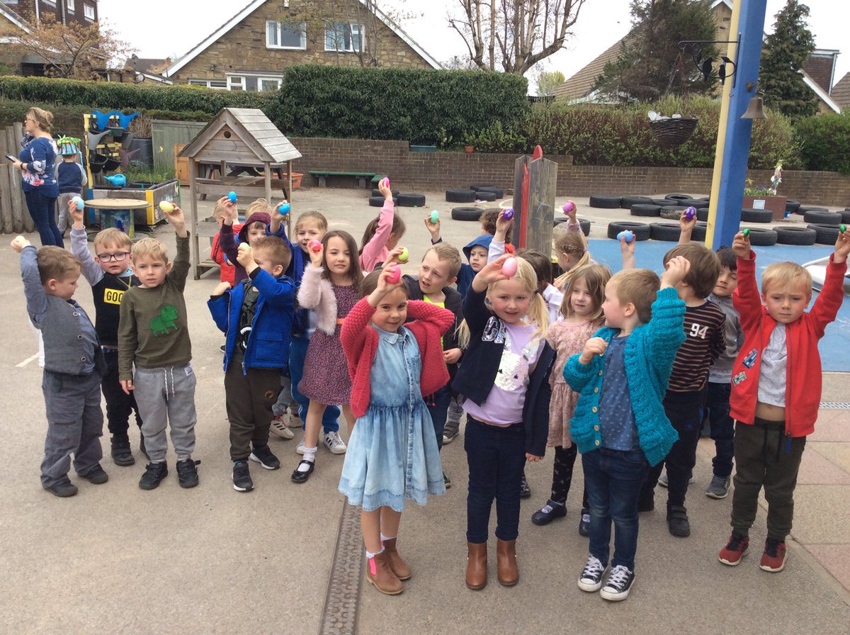 battyefordEY's tweet photo. More Easter celebrations @Battyeford https://t.co/L6bZBXcGhm