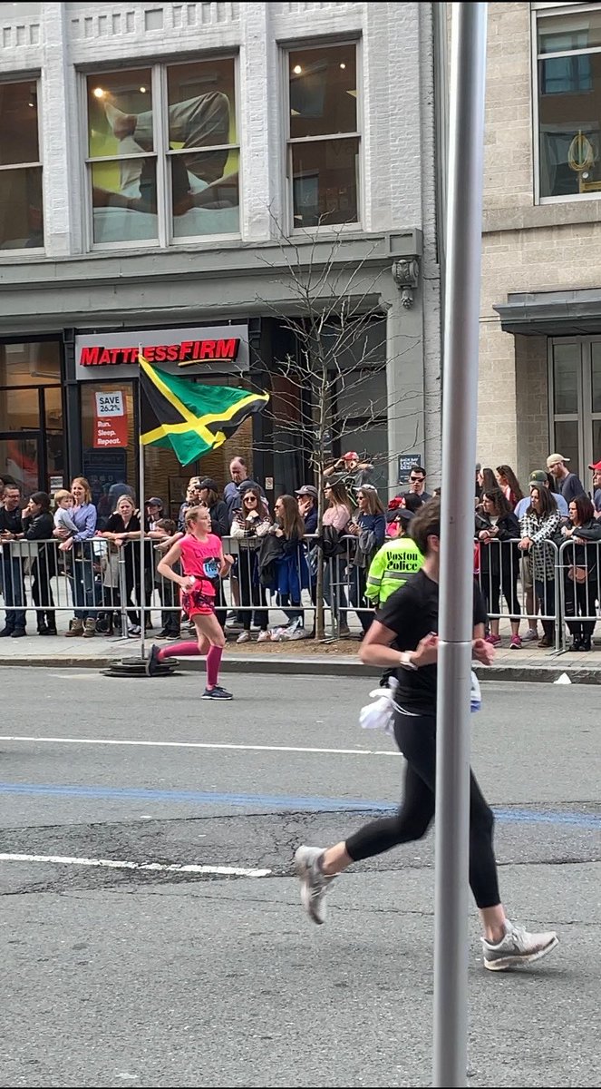Lindsey Nelson ⁦<a href="/FoxboroughPS/">FoxboroughPS</a>⁩ High school senior finishing #BostonMarathon #BostonMarathon2019 #Boston2019 ⁦<a href="/FoxboroWarrior/">Foxborough Warriors AD</a>⁩ ⁦<a href="/FoxboroughPatch/">Foxborough Patch</a>⁩ ⁦<a href="/Foxborough_MA/">Town of Foxborough</a>⁩ ⁦<a href="/FoxboroSports/">Foxboro Sports</a>⁩ ⁦<a href="/FoxboroReporter/">Foxboro Reporter</a>⁩