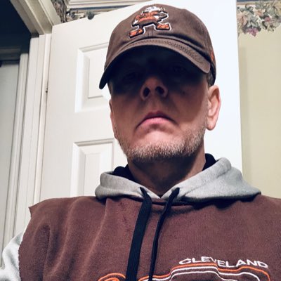 KKKArian's tweet photo. #NewProfilePic https://t.co/HrBE1WU6B8