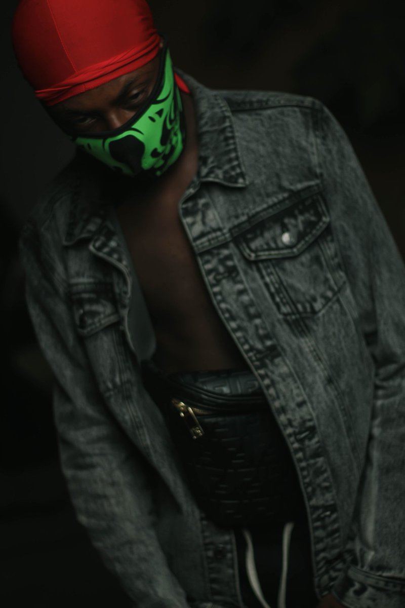 Aj__Gali's tweet photo. Style
#laVida95
#TAGclub for #CodeS95
@Barrack_Boi x @lateeldoe https://t.co/cVxUXc89Ll