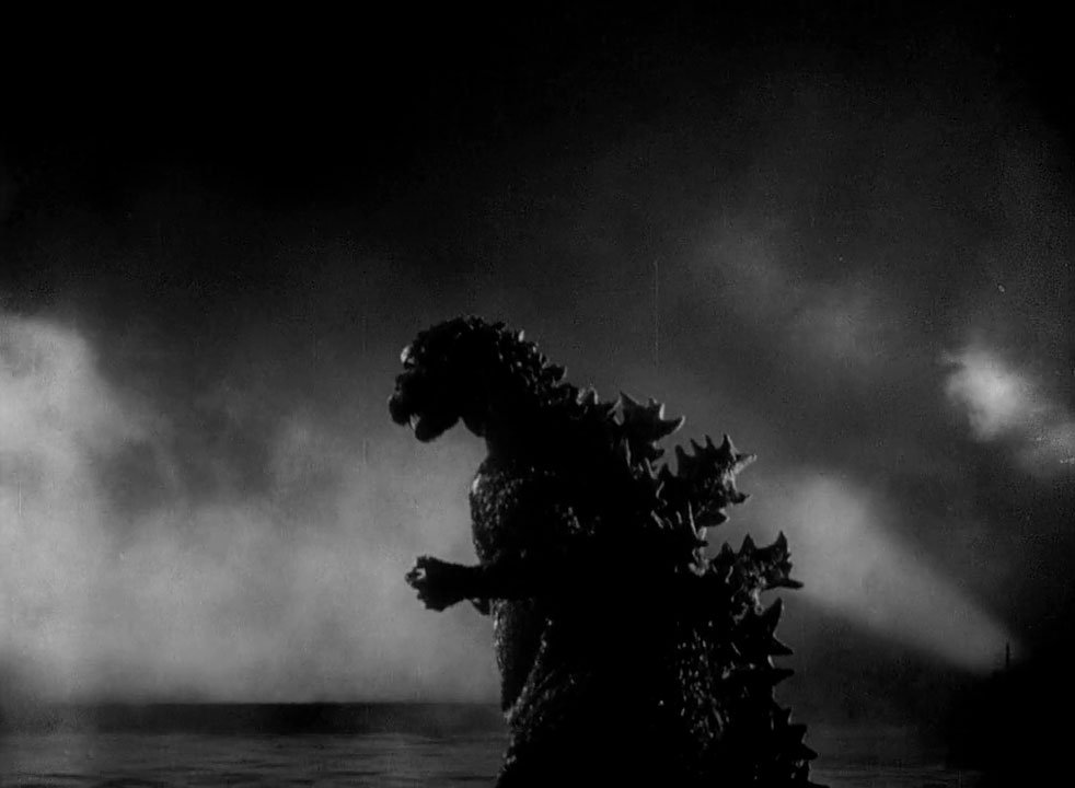 _yahzee's tweet photo. Tonight my 44 day #GodzillaRetrospective begins with the immortal 1954's Godzilla ゴジラ All hail the King https://t.co/cweFi6HTf0
