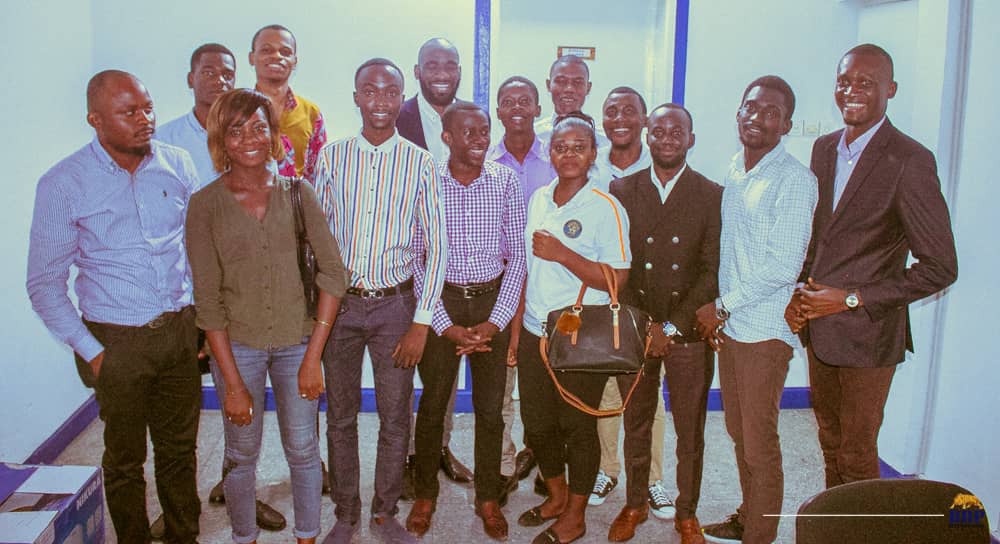Le coach Gaspard Bashala est à kinshasa pour transformer ta vie une opportunité qui t'es offerte. Rendez vous le 21 Avril au centre boboto
