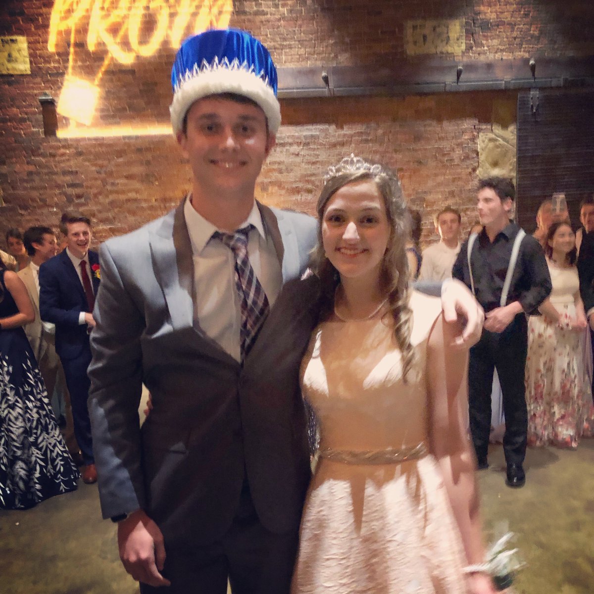 srpatriots's tweet photo. Congratulations to Kaleb Morris and Reese Howell for being named Prom King and Queen! #prom #strongrock 👑 https://t.co/hm7E6bZF6V