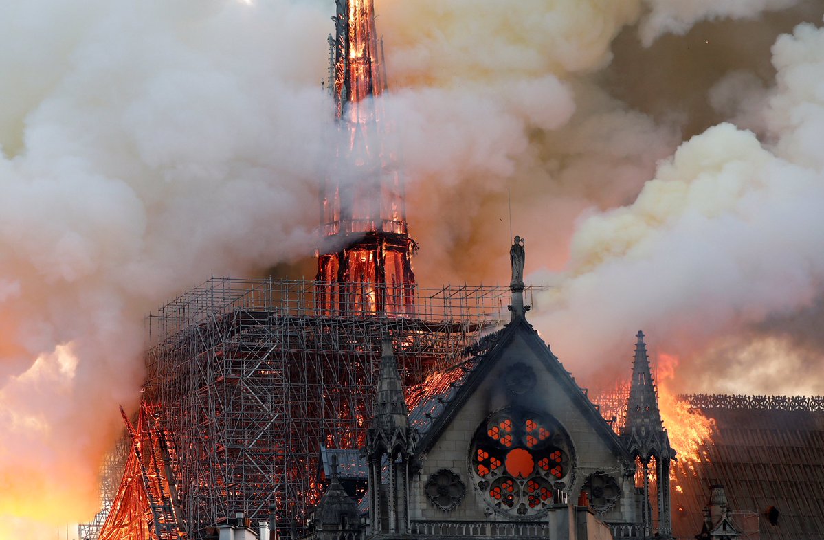 bewildertheatre's tweet photo. @EvaGriffith19 Profonde tristesse lorsque 850 ans d’histoire partent en fumée. 
Notre Dame survived every big event in history. Built in 1163, it saw crusades, the French Revolution, Napoleonic wars, WWI and WW2. Then it catches fire from nothing, on a random Spring afternoon of 2019
#NotreDame https://t.co/j6Grm46HLP
