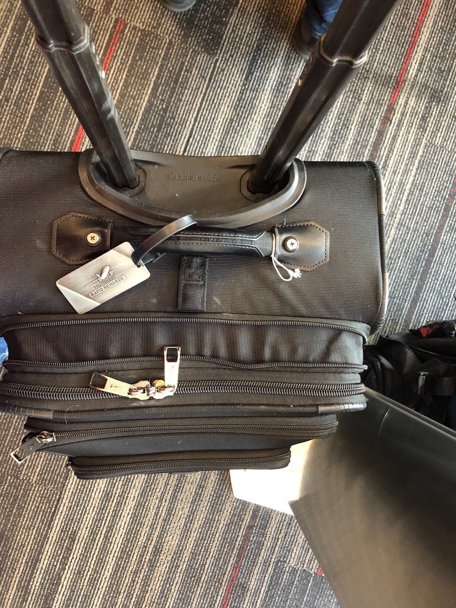BarbaraLeist's tweet photo. @gary_kelly miss being surprised with luggage tag gift for A-List Preferred the last few years. Especially like this one. What’s up?? #iluvSWA https://t.co/AKPCo2bvg5