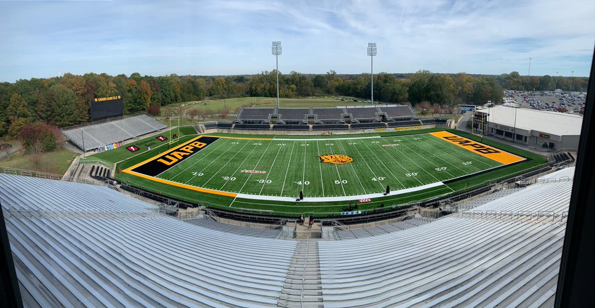 SWBldgSystems's tweet photo. In 2018 we had the opportunity to install a sound system on the collegiate level.

#ElectroVoice #EVSound #collegefootball #install https://t.co/NtMplRSgLg