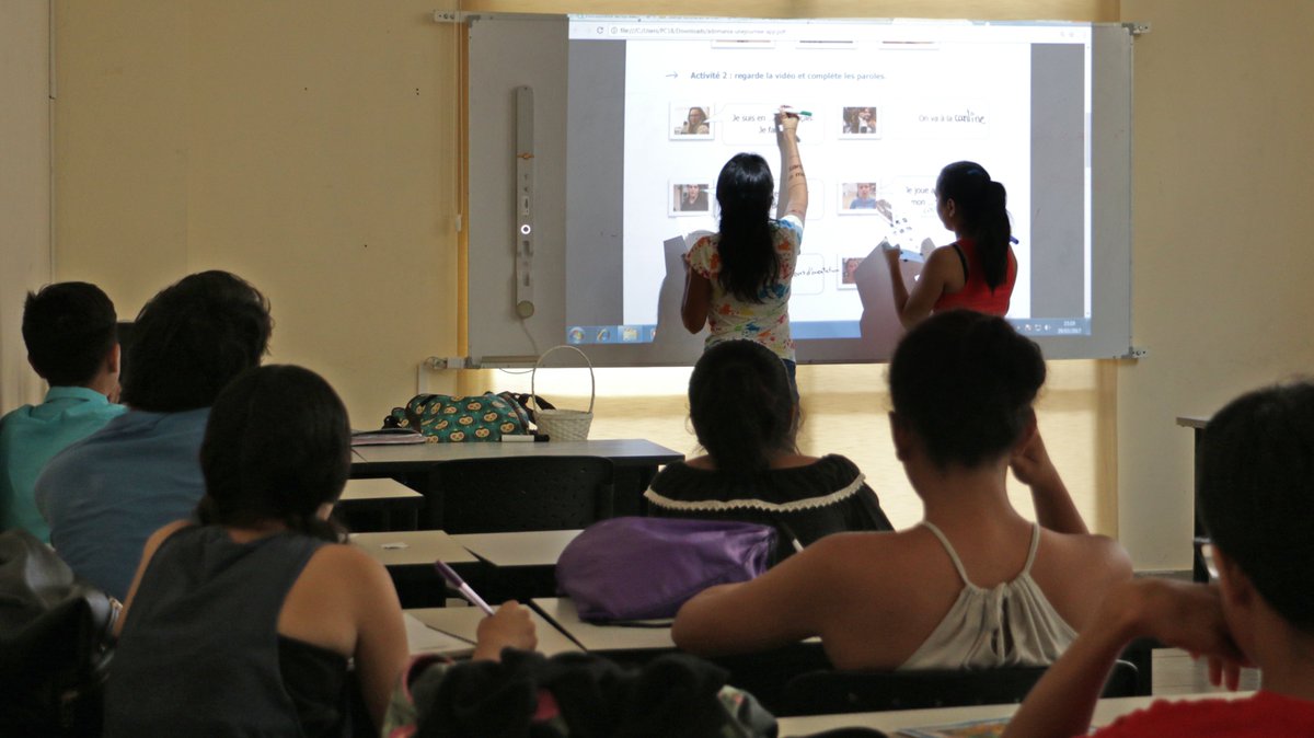 Revisa los requisitos para estudiar #Literatura en el siguiente link bit.ly/2KGlEdr

Puedes postular hasta el 12 de Junio.