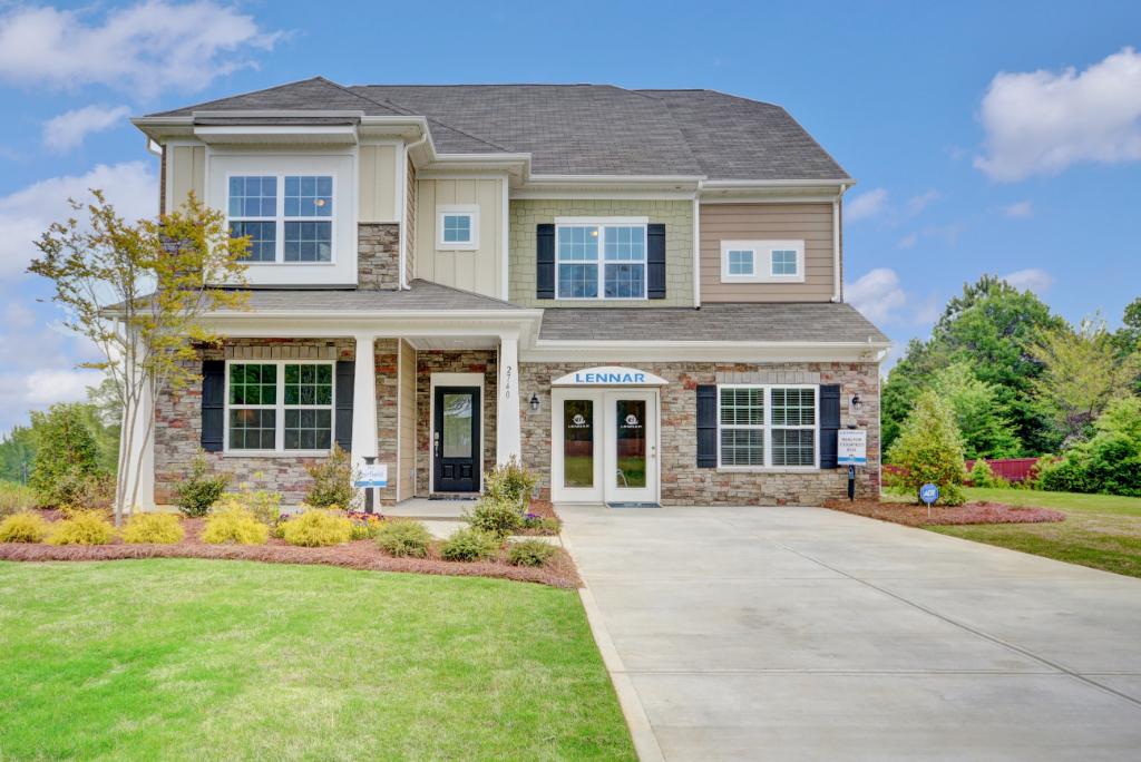 LennarCharNC's tweet photo. Do you know what Radiant Barrier Roofing is? Find out why YOU should have it on your home today: https://t.co/nvGRnv4yzm #RadiantBarrier #Roofing #EnergySaving #EnergyStar #EverythingsIncluded https://t.co/e4NRxfwiRO