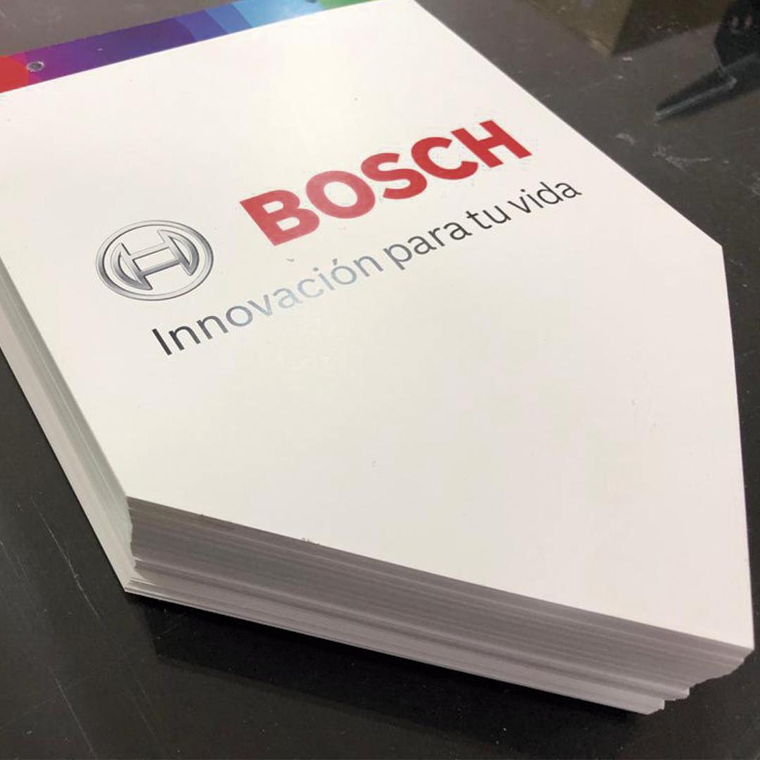 Forum_ARG's tweet photo. #Trabajos impresión de banderines para @BoschHerramientasArgentina https://t.co/q3cemNSc85
