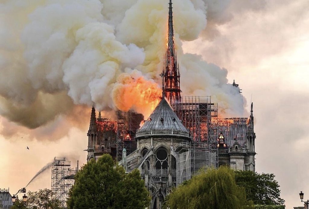 benbarnes's tweet image. Such evocative imagery. So sad to lose an 850 year-old piece of world architectural history. #NotreDameCathedral