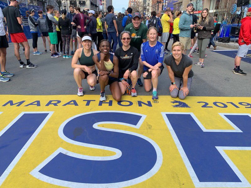 SharonLWood's tweet photo. The @bostonmarathon experience today was everything I hoped it would be. What a wonderful race. Thank you to all the organizers and volunteers! #roguerunning https://t.co/YOqDT5QdIn