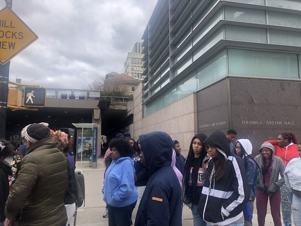 awarrickadams's tweet photo. Itβs been a long day, but lots of interesting things to see on the campus of Columbia University #selfguildedtours #SpringBreakBmore @Elev8Bmore https://t.co/7Q1ScjCUYk