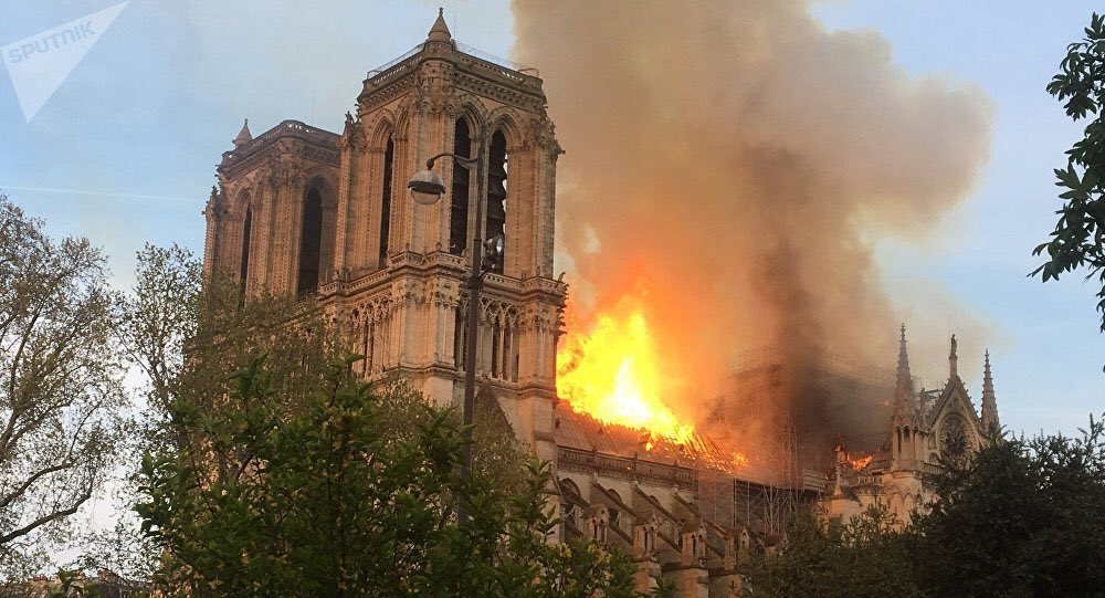 SteveChalke's tweet photo. The loss of Notre Dame Cathedral. What a tragedy for the people of France, for the Catholic faith and the world.  What a sad night for us all. https://t.co/S32iXUX29M