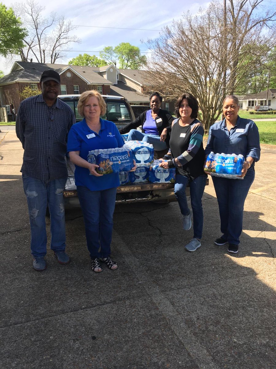 SfcFoodpantry's tweet photo. Special thanks to Armor Bank employees donating 40 cases of water to go along with the Easter Meal to be given out on April 19. 2019 place St. Francis County Food Pantry location 128 S. water will serve the public 11:00 am. until the food run out. In need of a meal-come join us. https://t.co/RO0bhm3lum
