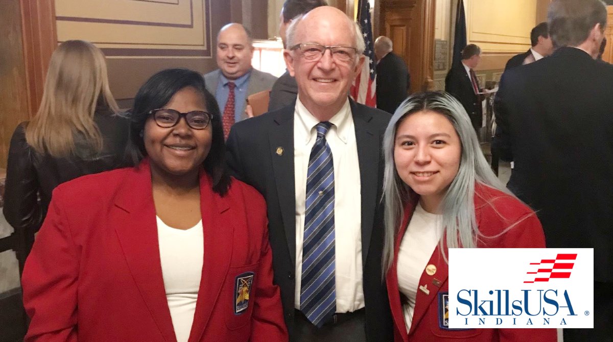 #SkillsUSA Indiana competitors
Post photo wearing your red blazer
#INLSC19 to qualify to win $20 Amazon Gift card. 
Pictured: State Officers &amp;  Senator Ron Grooms.
#championsatwork