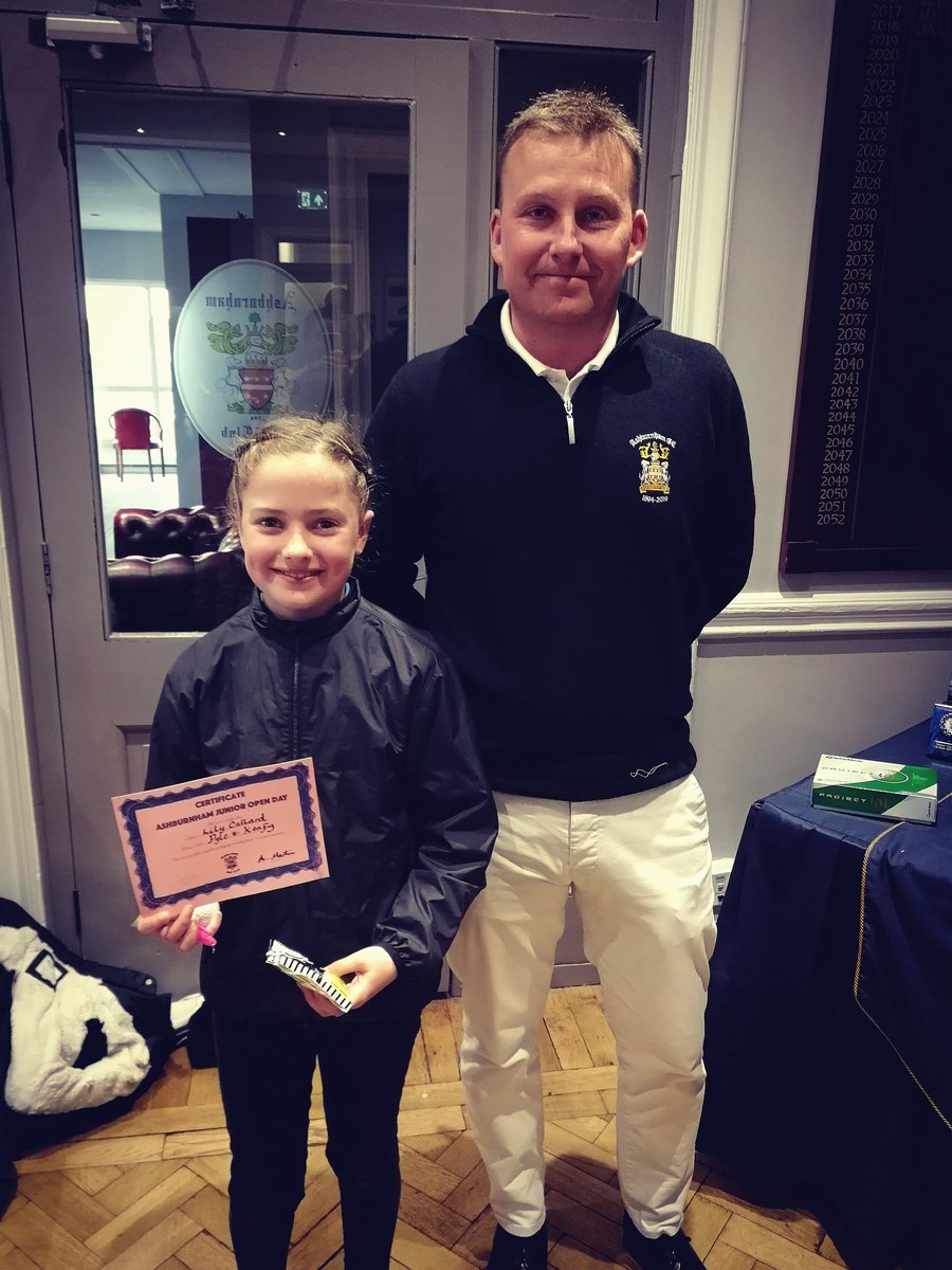 Lili_Callard's tweet photo. Very happy with my 2nd place in @AshburnhamGolf 6 hole competition. #lotsoffun #wildandwindy #golf #shecan2 #easemeingently #firstcompoftheyear #golfergirl #juniorgolf #hwgolf92 @PandKGC Thanks to @GlamLadiesGolf for organising it. https://t.co/e7wisO8QUS