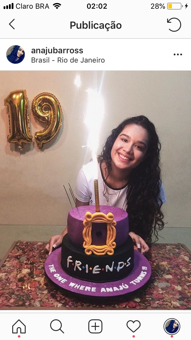 friyends's tweet photo. vou postar meu bolo em todas as redes sociais mesmo pq eu tô muito apaixonada https://t.co/FAmVWizJC3