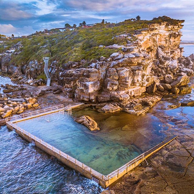 1tchy's tweet photo. Who here is a morning swimming kind of person? Personally I can't handle the cold water at the best of times. You guys who swim during the winter are crazy.

Check out @nbonnici for another cool angle of this ocean pool.
.
.
.
.
.
#australia #drone #sydn… https://t.co/BbcsK4XJzD https://t.co/vImWr1mpN7