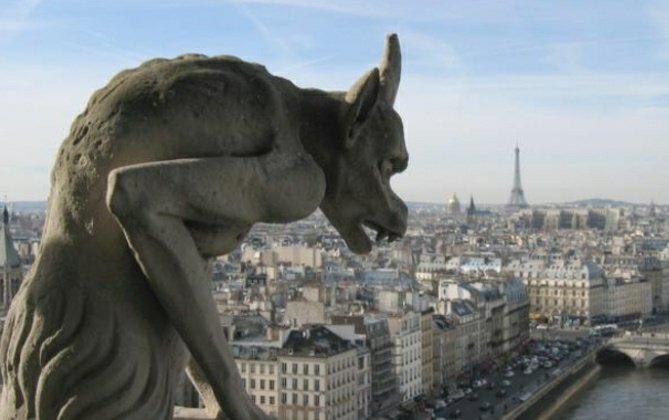 Su guardia ha terminado #NotreDame