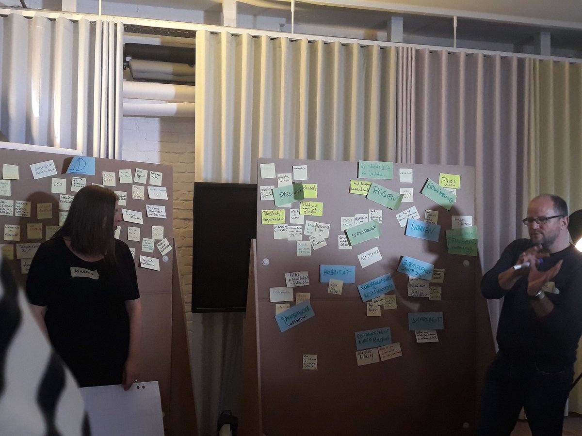 KPMG_DE_Startup's tweet photo. Wie Citizen Entrepreneurship im digitalen Zeitalter zu einer neuen Verteilung von Werten führt. Entrepreneurship, Innovationen und impact zur Erreichung der #SDGs mit @GuenterFaltin & @KiKohlhaw in der #blogfabrik. Ökonomie & Ökologie vereint für eine nachhaltige Zukunft. https://t.co/SHOQcCRj9n