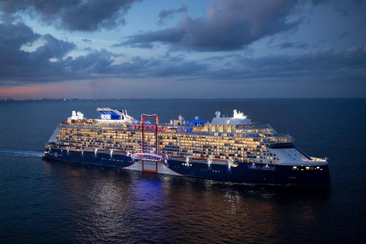 CelebrityCruise's tweet photo. #Repost from our President &amp; CEO, @LisaLutoffPerlo
・・・
The Edge series will now grow to five as we have announced Celebrity Cruises will build a 5th Edge-class ship for delivery in Fall 2024. Thank you Celebrity Edge for paving the way and transforming modern luxury cruising. https://t.co/j7SUUGxxuo