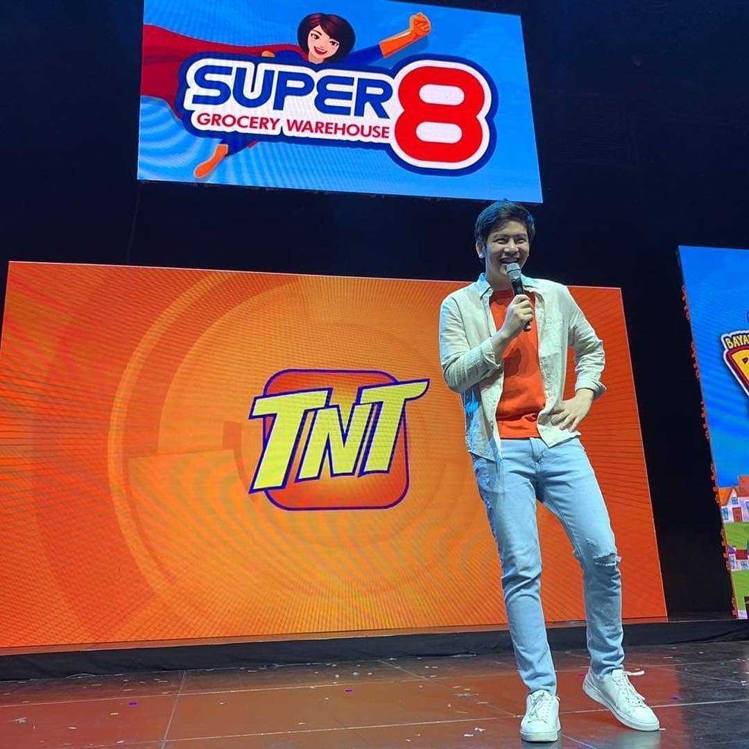 zed_aipone's tweet photo. -  @garciajoshuae at the Super 8 Funfest for TNT at the World Trade Center. 🧡🧡 📸:@nhilanhils
@iamjoshuagarcia https://t.co/ovHrvrKMcq