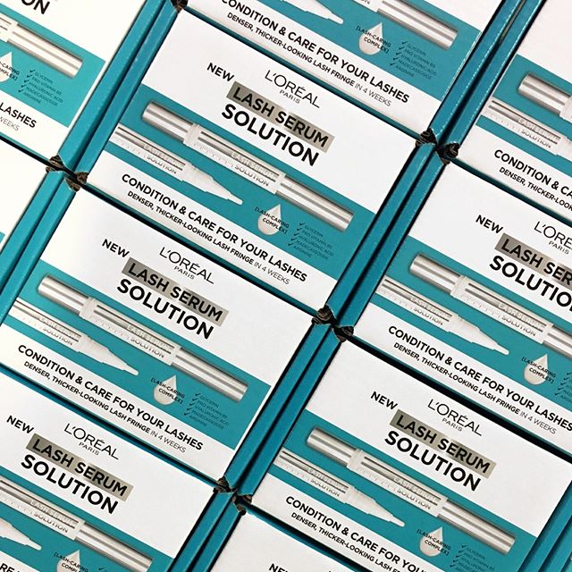 Influenster's tweet photo. π Some of our Influensters are getting lashes for days thanks to the #LashSerumSolution from #LOrealParis! What's your favorite @lorealparis lash product? π― Tell us in the comments (and don't forget to review it on your Influenster app too π²)! https://t.co/PsMFRpWJH3
