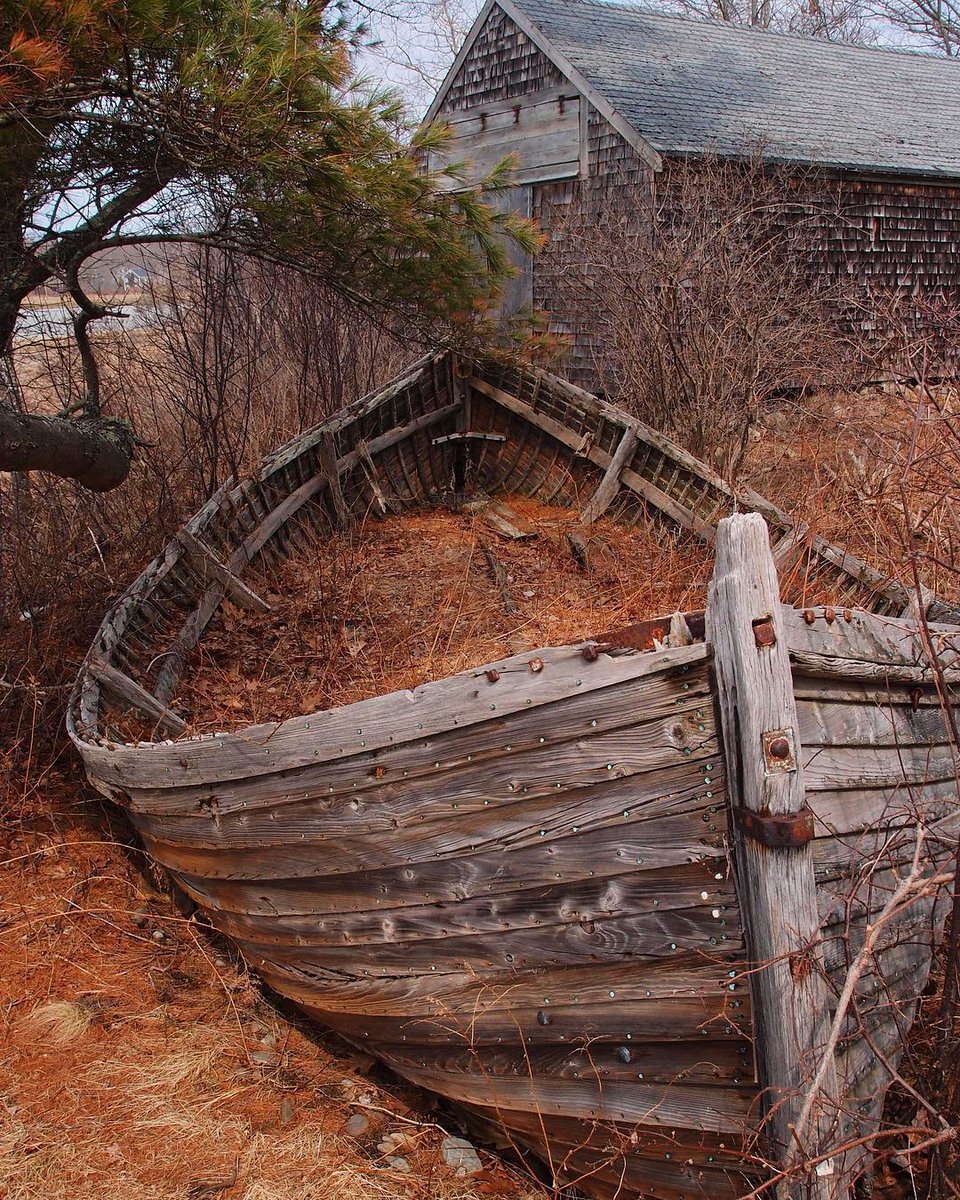 MagazineofMaine's tweet photo. "An old lifeboat that a young gent was restoring when WWII broke out."
📷📍 #TimberPoint, by Instagram's tonsofland
Upload your #Maine photos for the chance to be featured in an upcoming #DownEastMagazine post. ➡️ https://t.co/RcxZKKfv1f https://t.co/pw7pnHd1lY