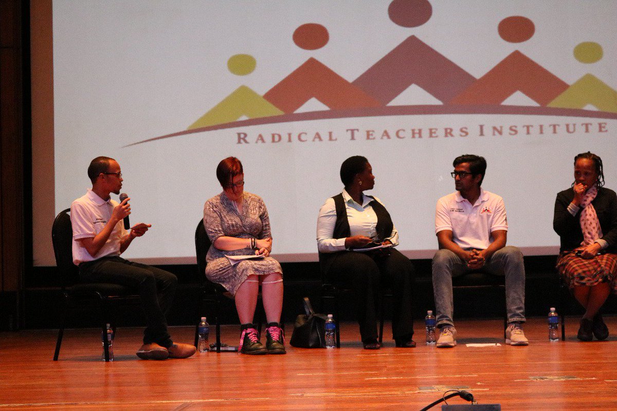 RadTeachersWits's tweet photo. Thank you to all the panelists for joining us in the discussion to liberation and to @_dashingdean for being an incredible facilitator. https://t.co/1svJ7GUiev