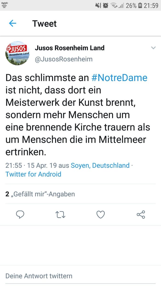 Eine kirche ist materiell, das man wieder aufbauen kann. Menschen vom Meeresboden aufsammeln und Wieder zum Leben bringen funktioniert nicht.

Natürlich ist #NotreDame eine traurige Tragödie!
