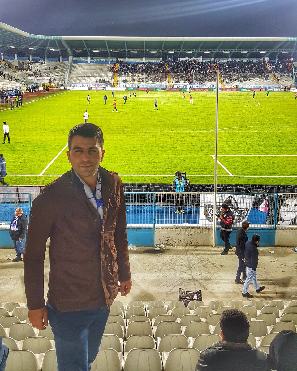 #⚽⚪🔵
İnanmak başarmanın yarısıdır.. #Erzurumspor