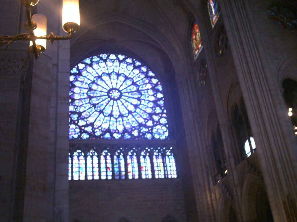 smit_etienne's tweet photo. #NotreDame we are sad with you. Our memories in 2006. https://t.co/RR1XQYKFEl