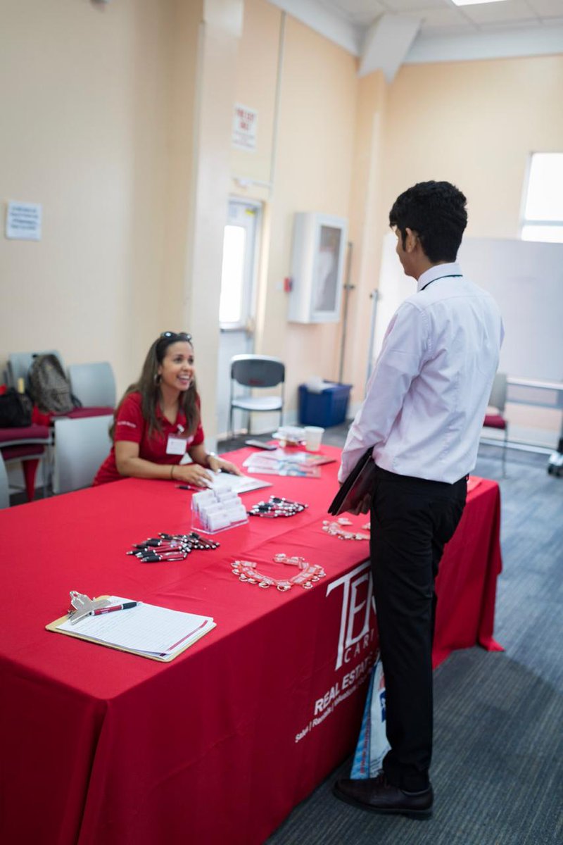 terragrenada's tweet photo. More highlights from the successful Career Day held last Saturday, hosted by The SGU SAS Alumni.
.
.
📸: @idhughes_15
#TerraGrenada #TerraCaribbean #RealEstate #PureRealEstate #PureGrenada #CareerDay #SGU https://t.co/M3cy3NkhJC