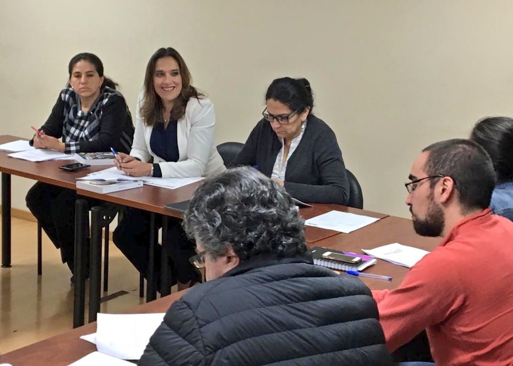 <a href="/bellhermosa/">Anabel Hermosa</a> en Comisión de Educación y Cultura. Conclusión y recomendaciones 1er Rebirth Forum #Quito.
Informes: procedimientos de entrega de permisos para espectáculos cinematográficos; y proceso de Recategorización para docentes Municipales.