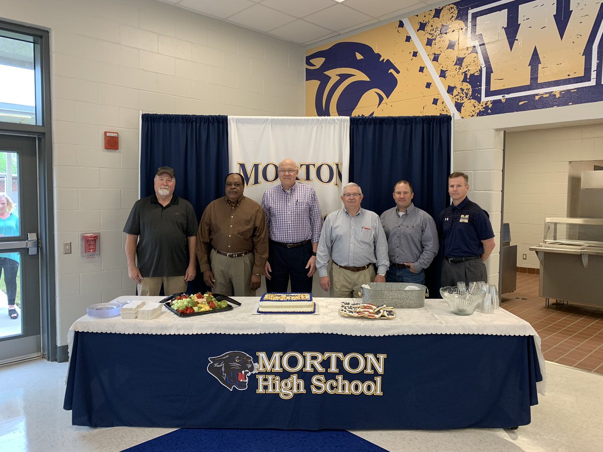 PantherPrideMHS's tweet photo. Last week MHS held a ribbon cutting for the new cafeteria.  Students will begin eating in it tomorrow!! https://t.co/X97YZl7SUS