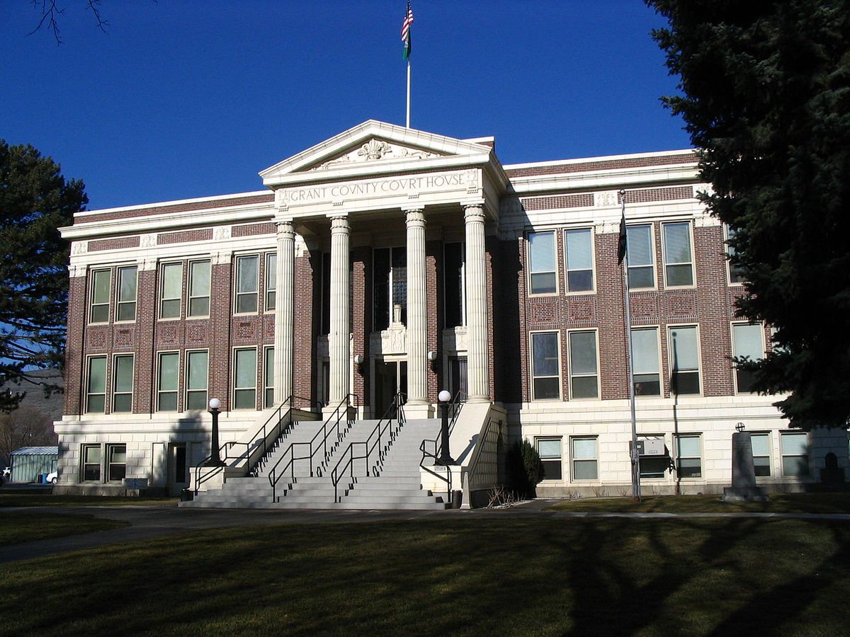 WACOfficials's tweet photo. #GrantCounty's seat is #Ephrata, the largest city is #MosesLake. The county is named for U.S. President Ulysses S. Grant. #CountiesMatter #StrongCounties #WACounties #NCGM #NCGM2019 #NCGM19 #NationalCountyGovernmentMonth @NACoTweets https://t.co/YuNVIJkoZw