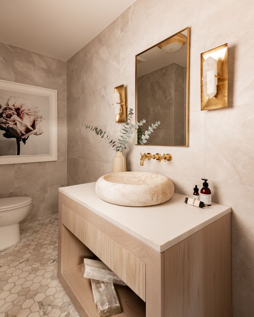 Westofmain's tweet photo. Since moving to Kaladar Ave, we have been beyond busy but we finally got around to photographing our studio bathroom! We couldn't have a design studio without a beautiful bathroom....right? https://t.co/7raXbInTsk