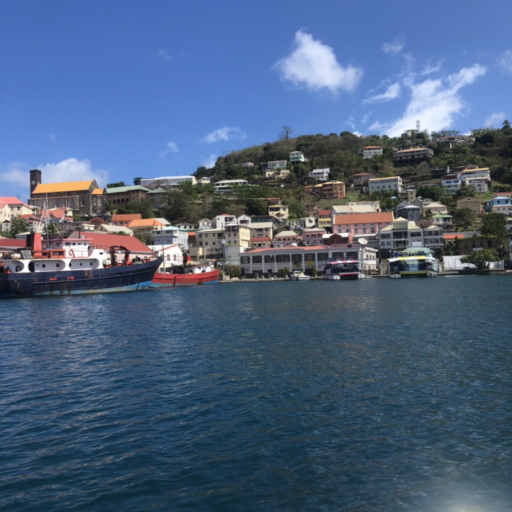HannahSegrave's tweet photo. Season opener ✅
•
Got to spend Sunday morning snorkeling around Grenada and seeing some of the island! 🐠🐟
#grenadainvitational https://t.co/8bASCvMjat
