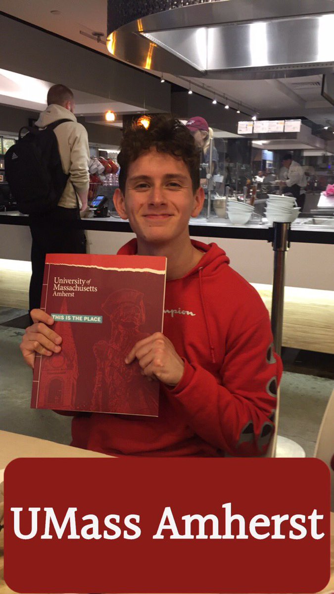 la_monicaQ's tweet image. Accepted Student day at @UMassAmherst ! Great day! #honorsprogram #Isenburg