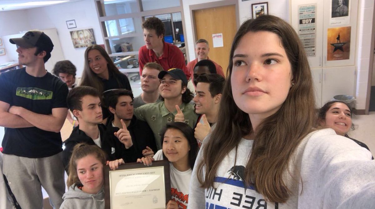 RampageOnline's tweet photo. The Rampage staff and their 2018 CSPA silver crown!! https://t.co/oU9DGO03FM