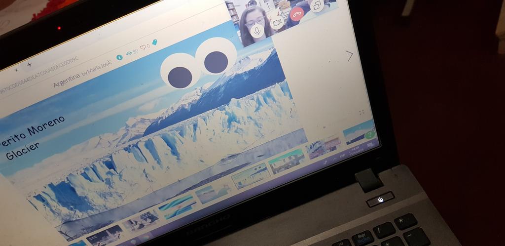 mariajosegiaved's tweet photo. Mystery skype and Buncee presentation with the,U.S.A. 😍🌎
#MIEExpert #MicrosoftEDU #LinkToTheWorld #Buncee #SkypeMT @Flipgrid @Flipgrid @MicrosoftEDU @SkypeClassroom @wakelet https://t.co/oqhye78msY