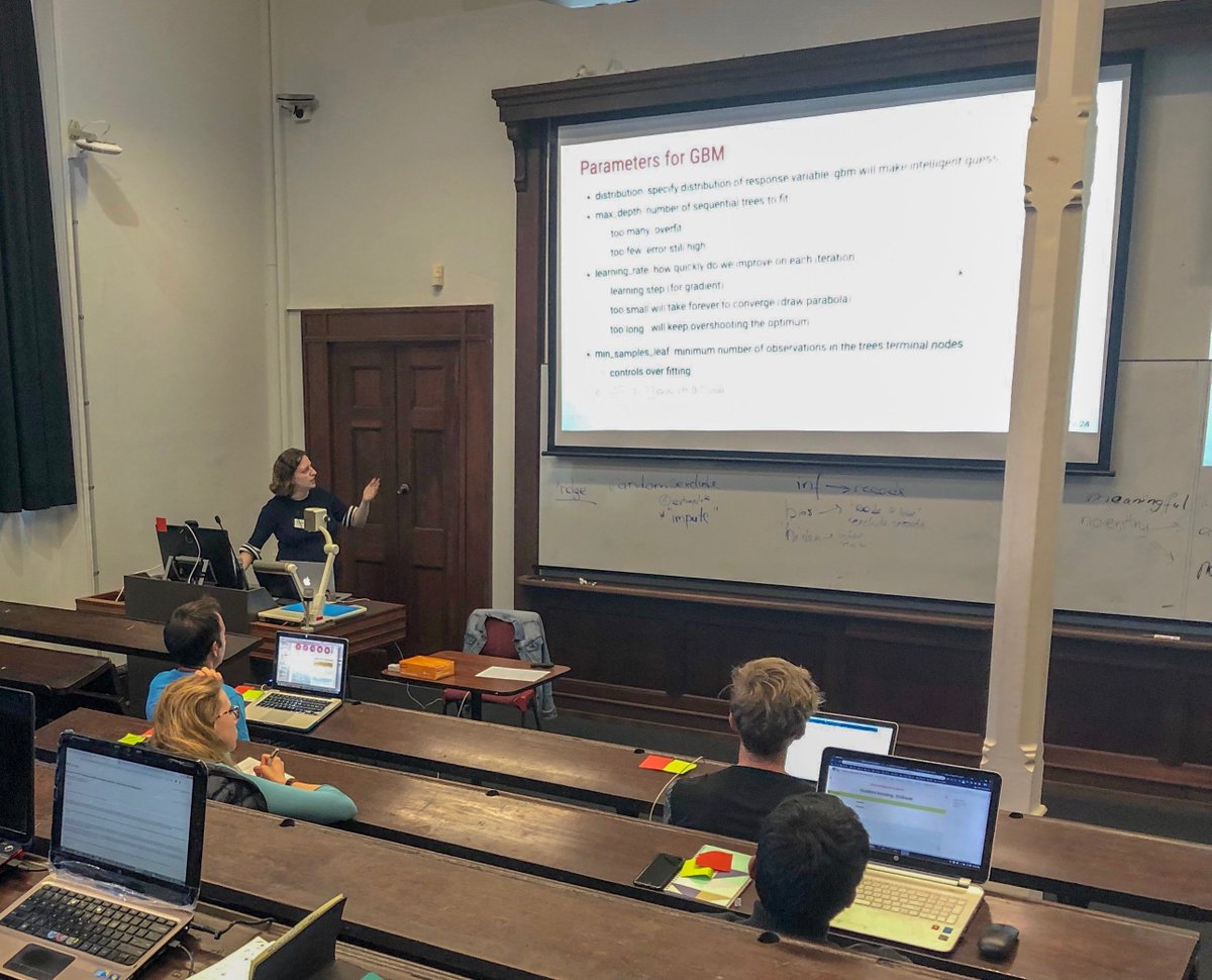 Sydney_CRF's tweet image. #SydInformatics’ Drs. Darya Vanichkina and Madhura Killedar delivering their handcrafted #MachineLearning in #Python workshop, ensuring that all your models are never overfit and that they always have the lowest test RMSE.
#DataScience #WomenInSTEM