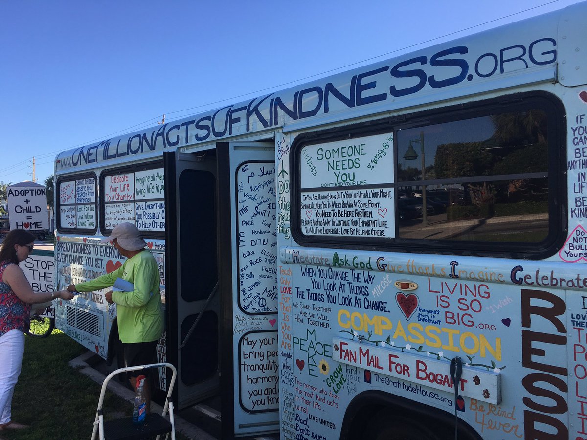 JohnDentremont's tweet photo. Just ran into the kindness bus tour! Remember it takes no work to be kind! #onemillionactsofkindness @LMSLebNH https://t.co/XPAWs9Lojn