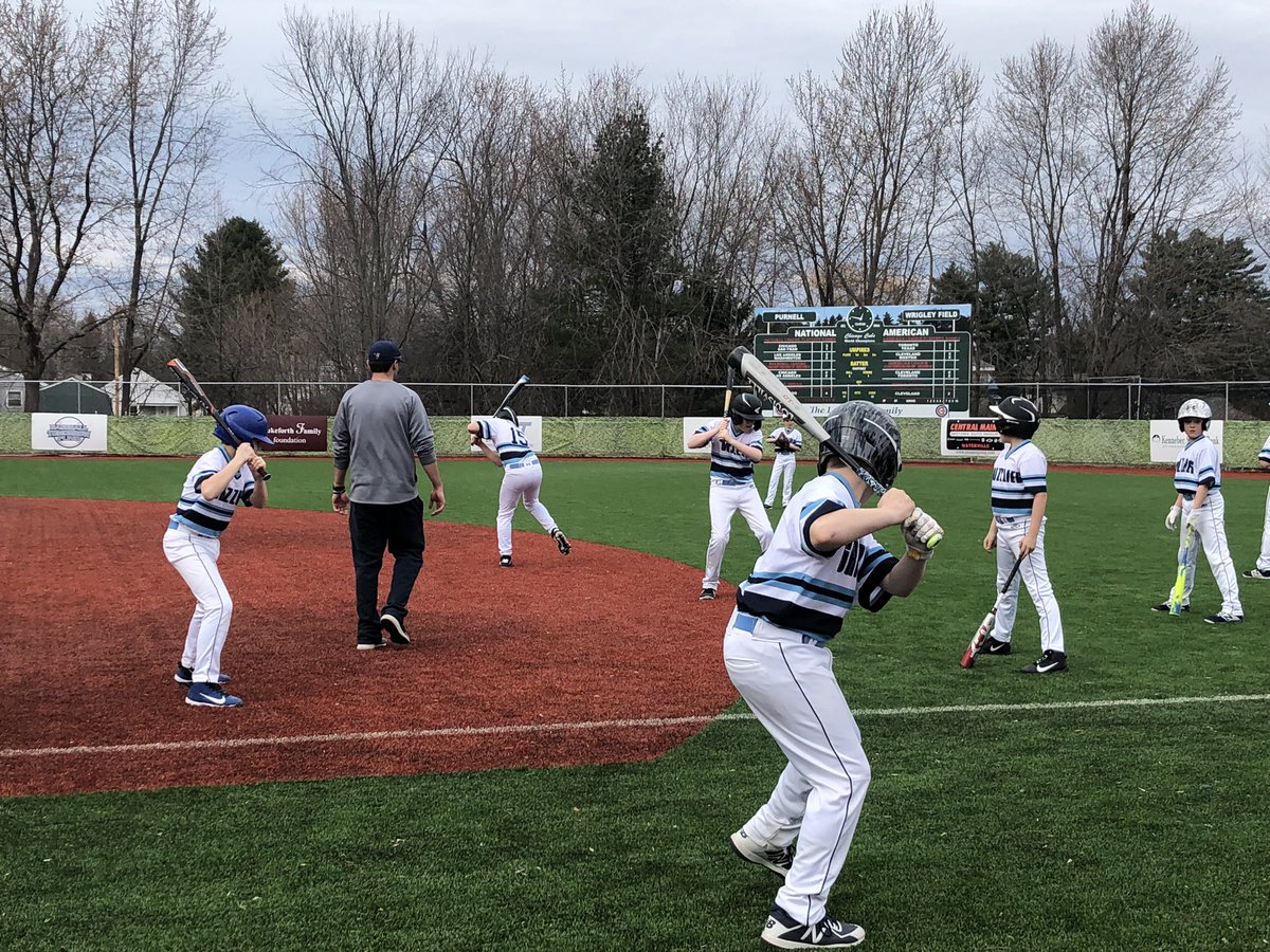MaineGrizzlies's tweet image. Grizzlies 12U win their first two games 12-4 and 5-1 yesterday over the Maine Sting. More importantly, the boys continue to make strides in the process of becoming better players. #WeAreDevelopment